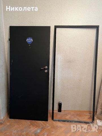 Метална врата с метална каса, снимка 1 - Входни врати - 45701525