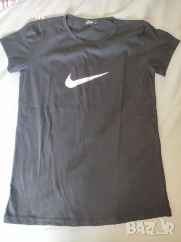 Дамска тениска Найк Nike черна, снимка 2 - Тениски - 45523161