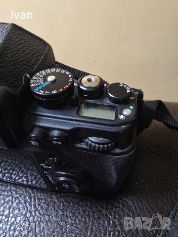 Фотоапарат Nikon с обектив, снимка 18 - Фотоапарати - 53726774