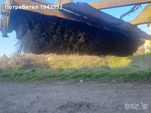 Продавам индустриална четка , снимка 2 - Индустриална техника - 53828588