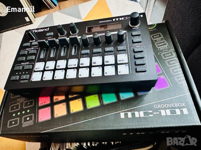 Roland MC 101 groovebox, снимка 1