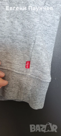 Суичър Levi's размер S, снимка 3 - Суичъри - 53540199