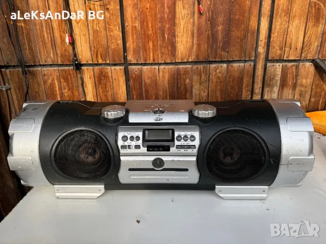 Boombox jvc rv-b99bk, снимка 1 - Радиокасетофони, транзистори - 48435742