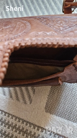 Гравирана ръчно изработена мароканска кожена чанта, снимка 9 - Чанти - 53069160