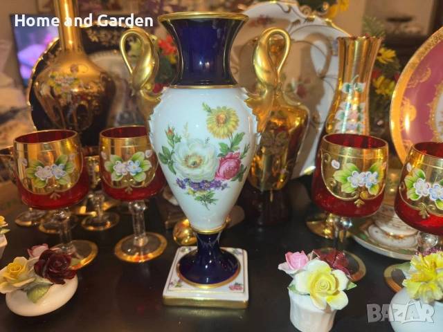 💎 A.K. Kaiser “Imperial” Echt Scharffeuer Kobalt – Колекционерска порцеланова ваза с лебеди, снимка 6 - Декорация за дома - 54026287