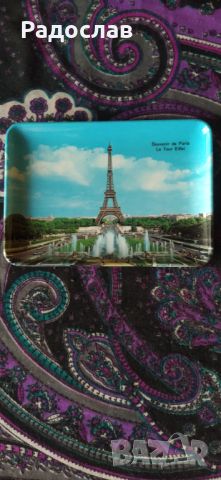 стар сувенир чинийка Париж Айфеловата кула 