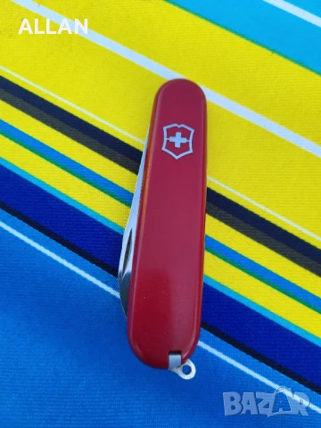Продавам сгъваем нож Викторинокс Бантам / Victorinox Bantam, снимка 2 - Ножове - 50683182
