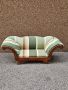 Ръчно изработено диванче за кукли, снимка 1 - Дивани и мека мебел - 45595045