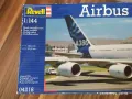 Макет за сглобяване на Airbus A380 New livery First Flight REVELL 1:144, снимка 5