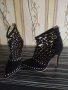 ПРОДАВАМ ЕЛЕГАНТНИ ЧЕРНИ С КАПСИ,ДАМСКИ ВИСОКИ ОТВОРЕНИ ОБУВКИ, снимка 4