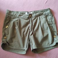 памучни войнишко зелени панталонки ONLY , снимка 1 - Къси панталони и бермуди - 45253718