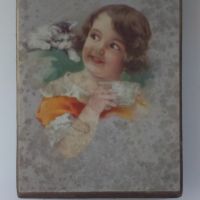 Красива стара ретро картонена кутия от соца за декорация или колекция, снимка 1 - Други ценни предмети - 45170034