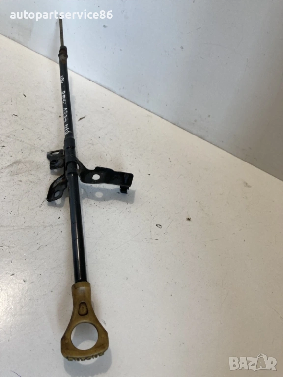 Щекер за измерване на нивото на масло за KIA Ceed 1.6 CRDi (2010), снимка 1