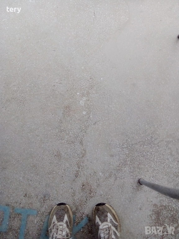 Дълбоко шлайфане на стар бетон мозайка , снимка 1