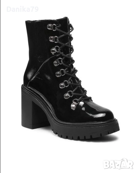 Дамски боти DeeZee, снимка 1