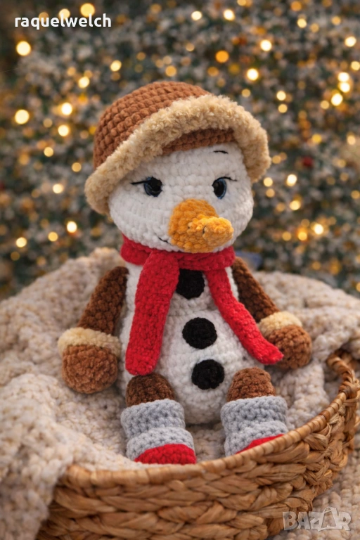 Ръчно Изплетен Сенежен Човек "Амигуруми", снимка 1