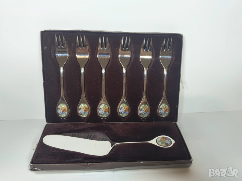 Комплект от 6 броя десертни вилички и лопатка за сладкиши от Berndorf , снимка 1