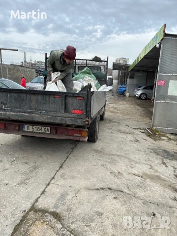 Извозване на отпадъци и стари мебели – почистване на мазета и апартаменти, снимка 5 - Кърти, чисти, извозва - 53447479