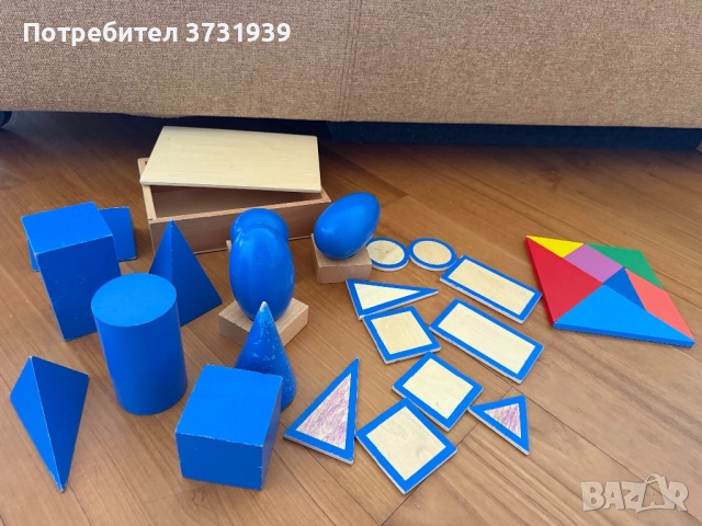 Играчки Монтесьори.