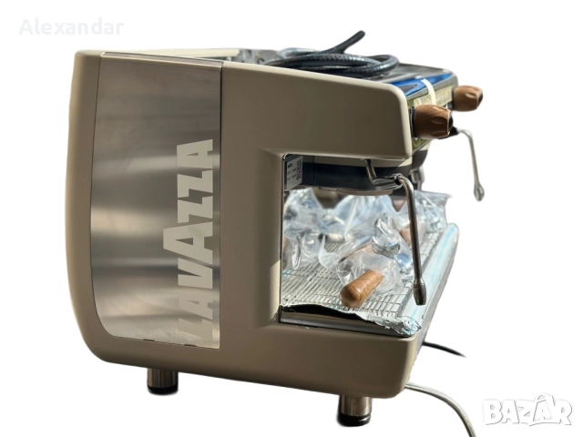 Професионална кафемашина Casadio - НОВА, снимка 5 - Кафемашини - 52150564