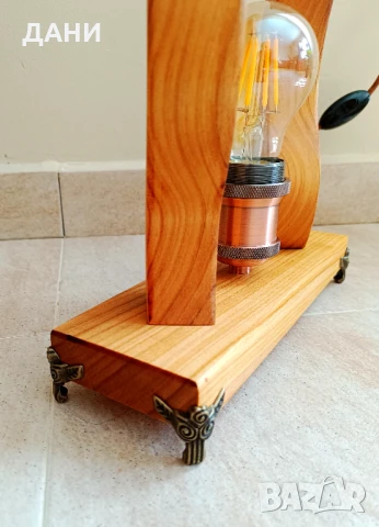 Лампа , снимка 5 - Настолни лампи - 50924984