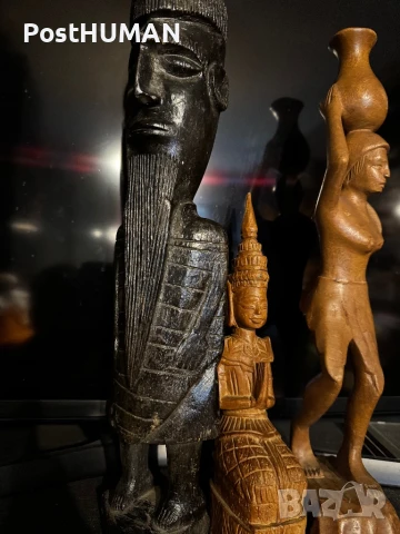 Дървени статуетки