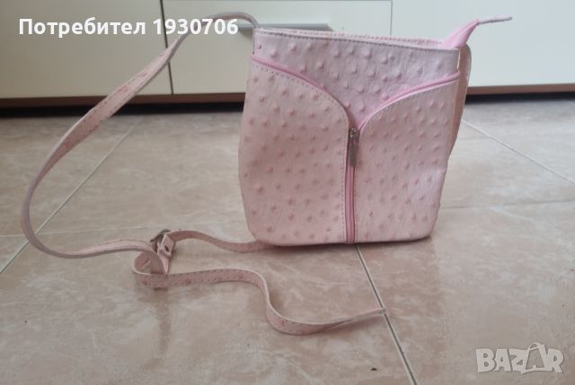 Розова малка чанта естествена кожа, снимка 1 - Чанти - 46292509