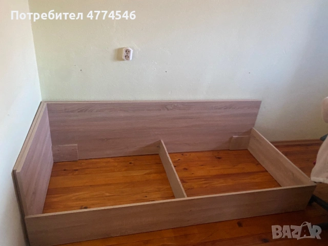 Детска стая ъглови легла, масичка, рафтове, гардероб 