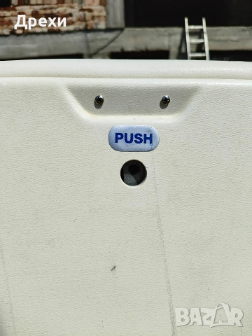 Професионален козметичен/медицински стол., снимка 2 - Козметични уреди - 54244253