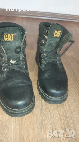 Юношески боти  "CAT"