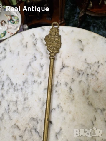 Чудесна антикварна английска бронзова обувалка , снимка 5 - Антикварни и старинни предмети - 50893629