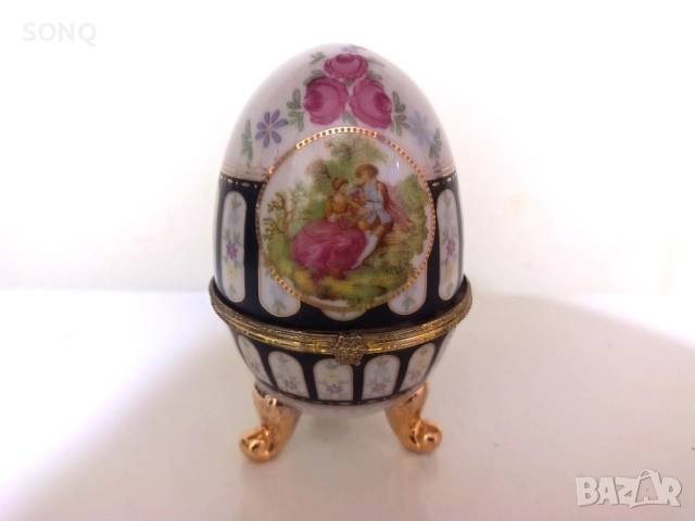 Порцеланово Яйце-Кутия за Бижута-Лимож