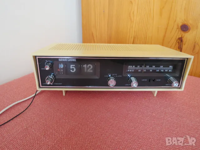 Harvard Cardinal H-17,Clock Radio,1970, снимка 3 - Радиокасетофони, транзистори - 47254225