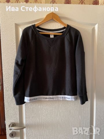 спортна черна еластична блуза Calvin Klein М размер , снимка 1 - Блузи с дълъг ръкав и пуловери - 45270177