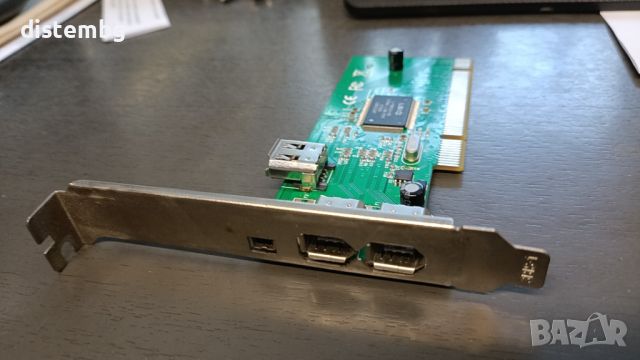 1394 PCI контролер za  3 външни и 1 вътрешен порт, снимка 1 - Кабели и адаптери - 46405293
