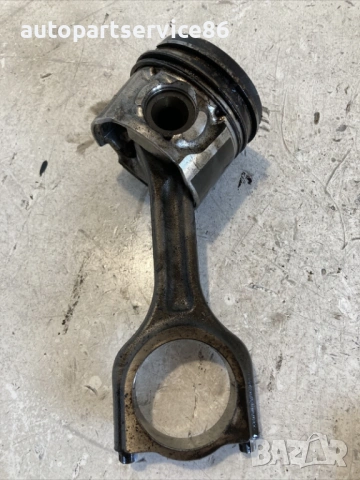 Бутало с биела за Volvo C30 1.6 TDI 115HP (2012) D4162T