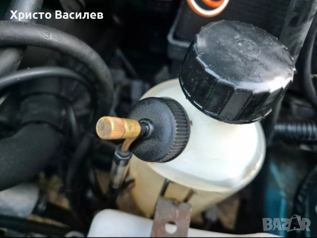 Mazda 2 1.3i газ/бензин 2012, снимка 12 - Автомобили и джипове - 51556625