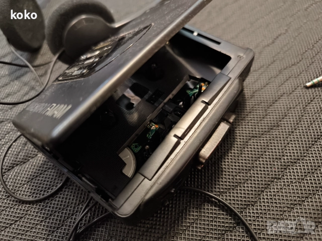 Уалкман Walkman Sony ретро , снимка 12 - Ресийвъри, усилватели, смесителни пултове - 52279089