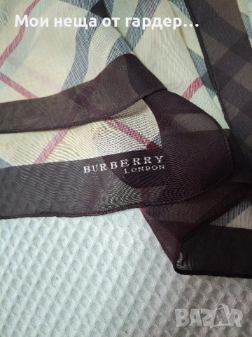 Шал Burberry , снимка 2 - Шалове - 51978541