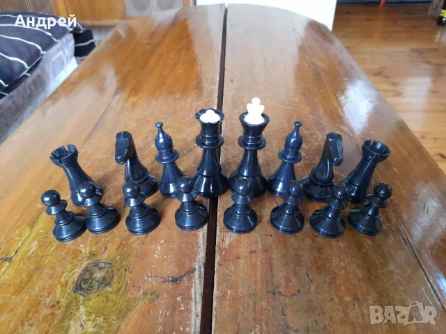 Стари фигури за шах, снимка 4 - Други ценни предмети - 50423494