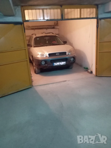 Продавам гараж център, Борисова, снимка 3 - Гаражи и паркоместа - 51487670