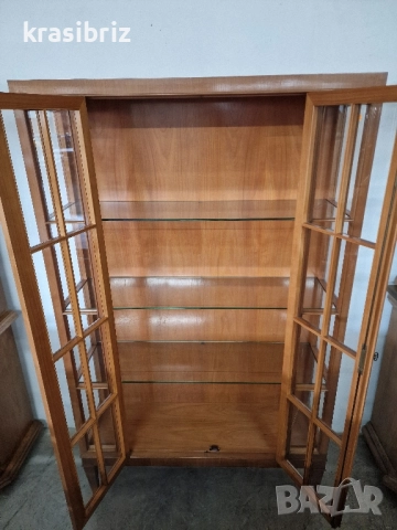 Масивна Витрина -внос от Германия! , снимка 4 - Секции и витрини - 52155984