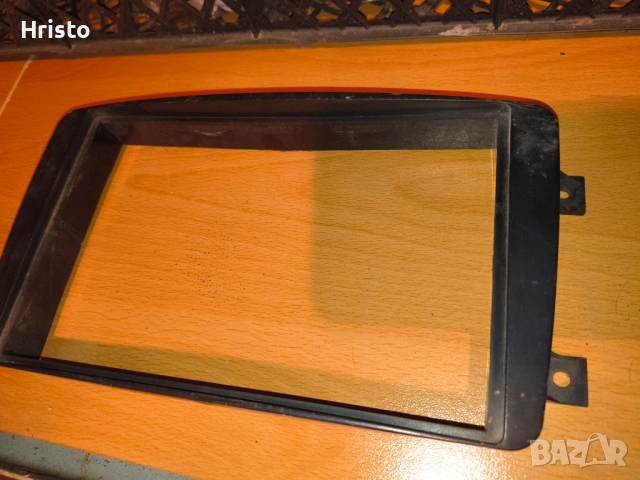 PVC Рамка за табло мултимедия Мерцедес W203 C class,W209 CLK - 7 инча , снимка 2 - Аксесоари и консумативи - 53541987