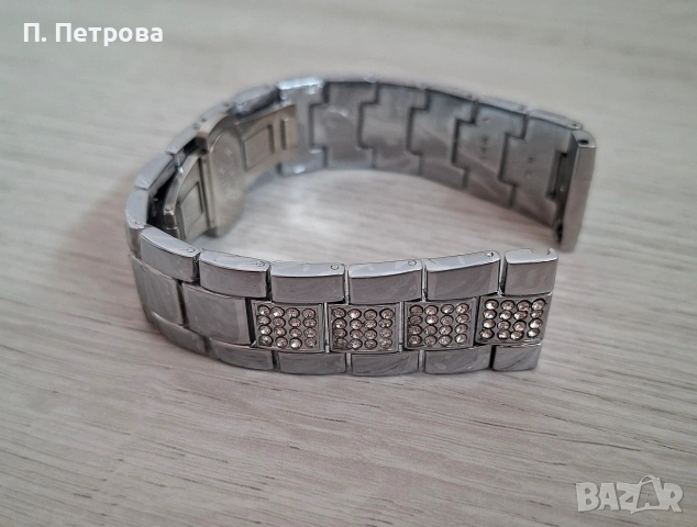 метална сребриста каишка за смарт часовник с камъчета 20 мм.