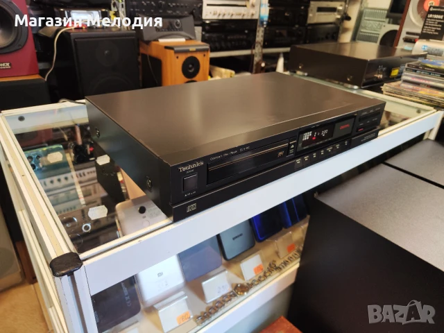 CD Player Technics SL-P100 В отлично техническо и визуално състояние., снимка 8 - Декове - 51113611