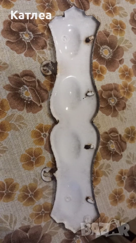 Емайлирана закачалка , снимка 4 - Антикварни и старинни предмети - 53641077