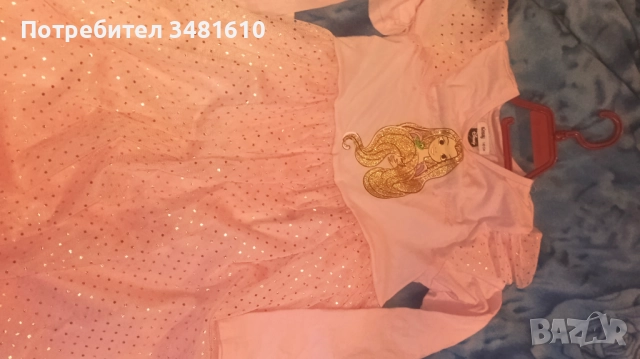 Рокля, пижама и горна блуза на Дисни. 