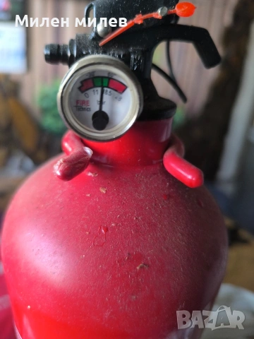 Продавам пожарогасител и аптечка за кола , снимка 3 - Аксесоари и консумативи - 53848623