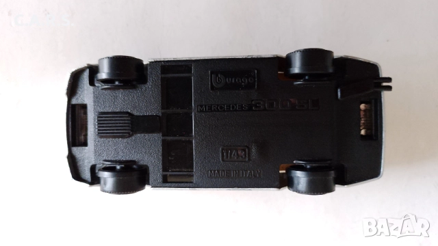 Bburago Mercedes Benz 300 SL 1:43 MADE IN ITALY, снимка 8 - Колекции - 49450935