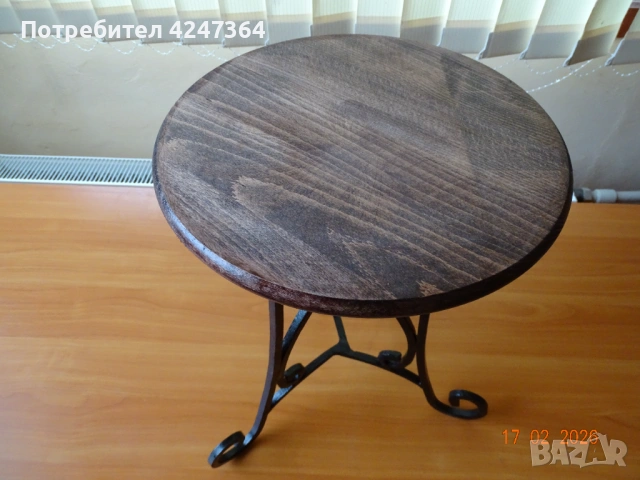 табуретка, снимка 4 - Столове - 53504844